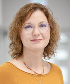 Katharina Tröger