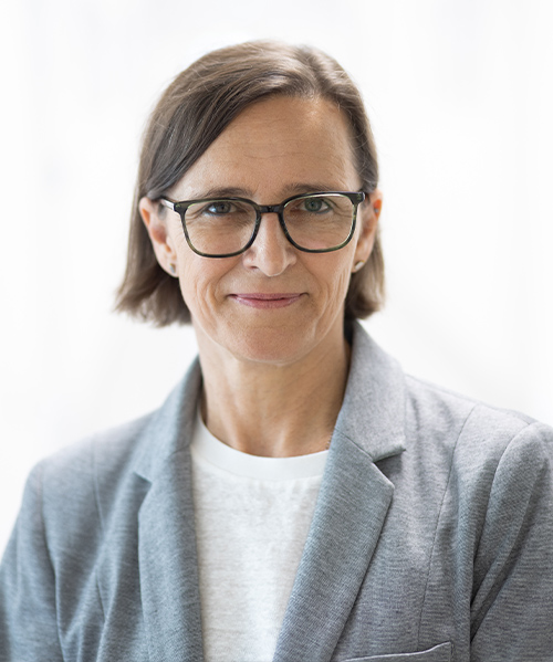 bio_web_spohr_anja_260715_HSR62612